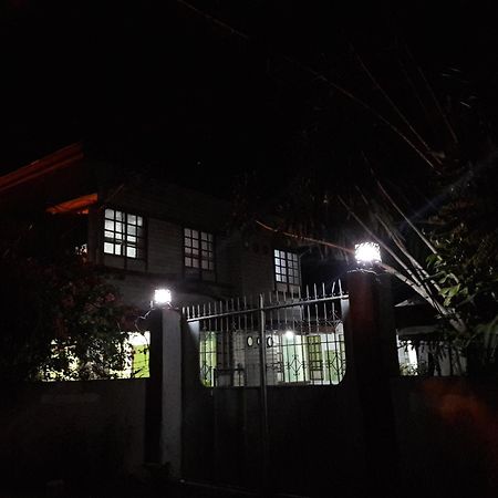 Green Bamboo Transient House イロイロ エクステリア 写真